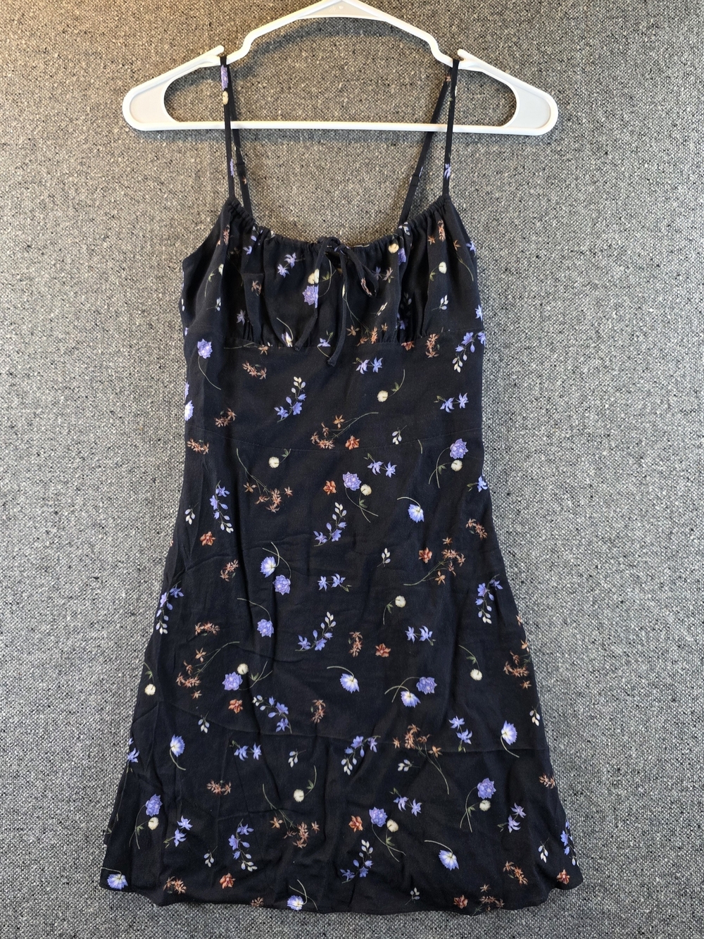 Wilfred Aritzia 00 Black Floral Tie Front Cami Mini Dress Sleeveless Viscose